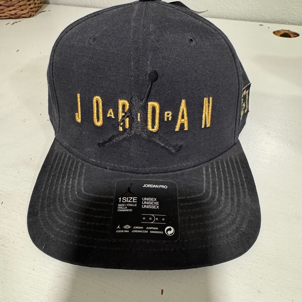 Jordan Black and Gold Men's Cap